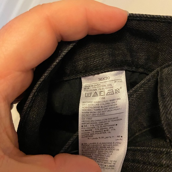 Old navy men’s jeans - Picture 5 of 5